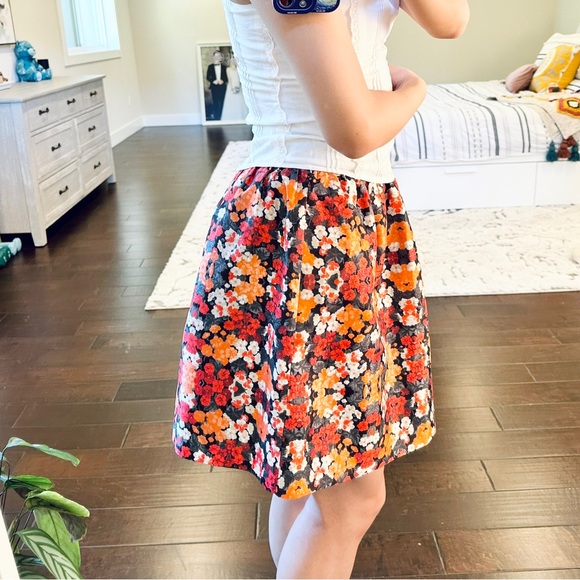 Kensie Floral Skirt - Picture 11 of 11
